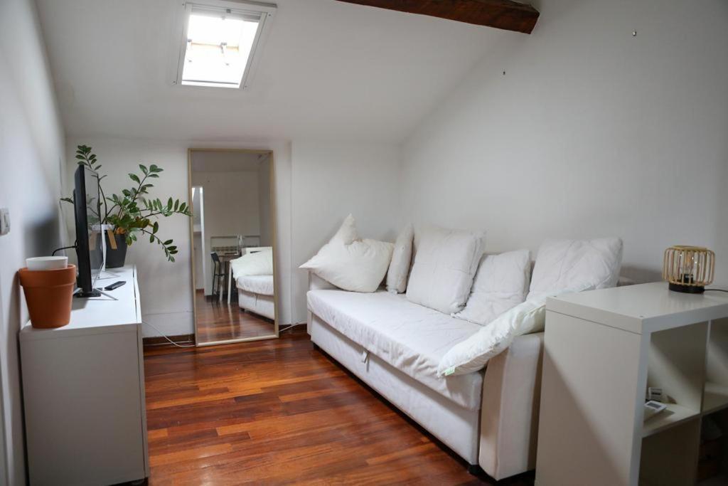 L'Arche Comfort&Relax - Yellow House Di Viale Certosa Milan Exterior photo
